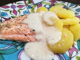 Saumon Sauce Aux Echalotes Citronnees Varoma En 2020 Recettes De Cuisine Recette Poisson Recette Saumon
