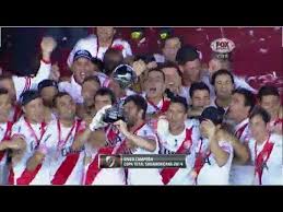 River plate <3 el mas grande esta dando frente a las 4 competencia que le viene este año las copa sudamerica, torneo local, copa argentina , copa libertadores si la presencia de su capitan fernando cavenaghi hasta el 2015. River Plate Campeon Copa Sudamericana 2014 Youtube