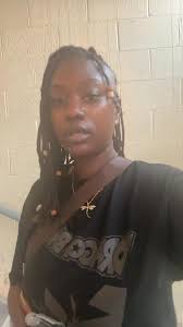 Came to see me dad and had to do my one, two in the stairwell. I remember  living in this exact building and singing in this same spot. #acoustic #fyp  #explorepage