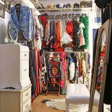 While wiping down your countertops and rinsing the sink are likely already daily cleaning habits, kitchen cabinets often get neglected for much longer. How To Deep Clean Your Closet Apartment Therapy