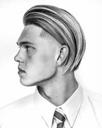 If you have the time and discipline to wait until your hair reaches the right. 52 Stylish Long Hairstyles For Men Updated December 2020
