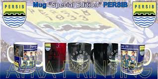 Kartu undangan pernikahan tema persib terbaru. Undangan Pernikahan Persib Tulisan