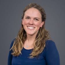 Sarah Holm's Instagram, Twitter & Facebook