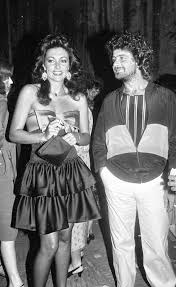 L'arcobaleno delle canzoni beppe grillo. Beppe Grillo A 10 Anni Dal V Day Visto Da Umberto Pizzi Foto D Archivio Formiche Net