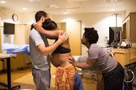 nurse-taking-care-patient_23-2149277901.jpg_t=st=1745931387~exp=1745934987~hmac=c97a01fb43