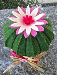 Cactus Cuscino Della Suocera Con Fiore Rosa E Bianco Artigianato In Feltro Cactus Fiori Di Feltro