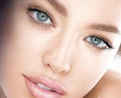 مقشر بسيط للوجه مصنوع منزليا لكي In 2020 Homemade Facial Scrub Facial Scrubs Facial