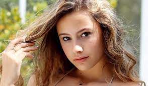 She's acquired 240,000 followers on instagram. Avaryana Rose Bio Age Height Models Biography