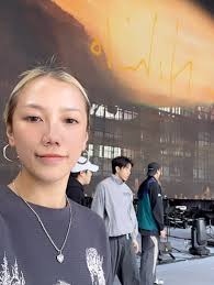 謝謝2025年「就在日落以後」每一站的美好回憶🫶🏻, 2026年見🫶🏻, 📍南京NANJING, 祝 大 家 開 心 🥰 很 多 個 十  年, 🎶, 每年就這天最特別 祝你開心 十年, 歲月是讓人老一點 可是開心 十年, 還想和你再手牽手 重溫開心 十年, 現在就讓我抱你 許個願,  Oh 親愛的請別訝異 時空變換一樣愛你 祝你開心 十年, Oh 親愛的請別哭泣 點燃回憶吹熄傷心 祝你開心 十年, ...