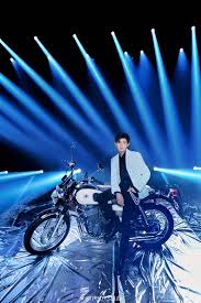 concert 7 năm part2 vương laos ảnh nhom