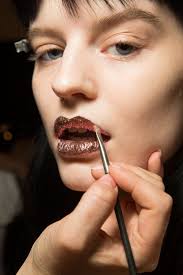 Spring Summer 2019 Backstage With British Vogue Beauty Latest Makeup Trends Vogue Makeup Latest Makeup