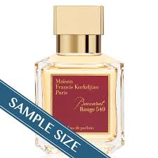 Baccarat rouge 540 est né de la rencontre de maison francis kurkdjian et de la cristallerie baccarat, dont cette eau de parfum célèbre les 250 ans. Maison Francis Kurkdjian Paris Sample Baccarat Rouge 540 Edp 2 Ml Smallflower