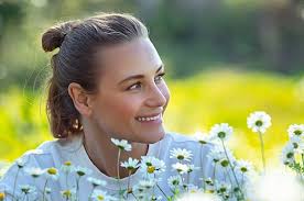 Little Daisy Background Images, HD Pictures and Wallpaper For Free Download 