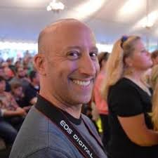 Vincent Light (@vince_)