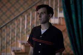 Harry edward melling (born 13 march 1989) is an english actor, best known for his role as dudley dursley in the harry potter film series. Harry Potter Actor Harry Melling On The Blessing Of Not Being Recognized People Com