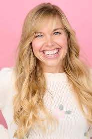 Rhiannon Clark's Instagram, Twitter & Facebook