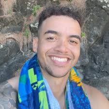 Looking for help with my dub twists. I'm not a tricker so I couldn't really  care about form right now. Despite keeping my legs straight whilst twisting  and making the scoot longer