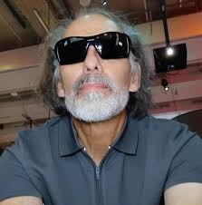 My dad had a VCR and manual focus camera, allowing me to get into digital  filmmaking early and practice. When I needed to do real editing I took my  dad's second VCR