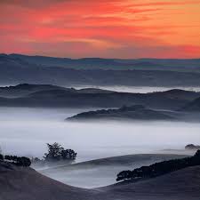 لا تتسلق الجبال لكي يراك العالم بل لكي ترى أنت العالم حكم صور Nature Photography Natural Landmarks Nature