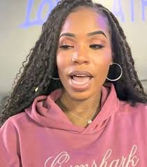 She hasn't heard from her boss since she let him hit! 🙄 Just desperate  crazy and stupid! She should have gone to Mike instead of basically a  stranger. Now she has strange