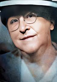 My tree is stuck in South Carolina. Would love to connect with some fellow  cousins. My line is my grandfather was Arthur Chester Skinner (1891-1958)  his wife Virginia Brightman(1901-1996) her mother was