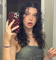 olivia mcguire (@oliviajmcguire) • Instagram photos and videos