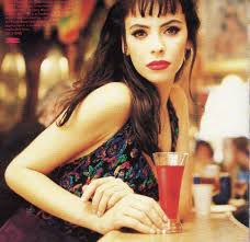 Aktris rela bugil demi totalitas peran