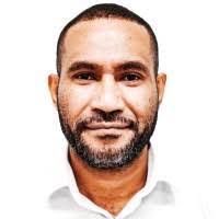 Andrew Sabater's Instagram, Twitter & Facebook