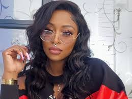 Sunday world reports that dj zinhle jiyane is pregnant with her boyfriend, murdah bongz's baby. M Id6qmxx 3bem