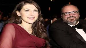 The pair tied the knot in august of 2003 and later welcomed two sons together, miles and fredrick. Mayim Bialik Finalizes Divorce From Michael Stone Youtube
