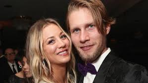 Big Bang Theory: Kaley Cuoco's boyfriend Karl Cook gets cozy with her ex  Johnny Galecki