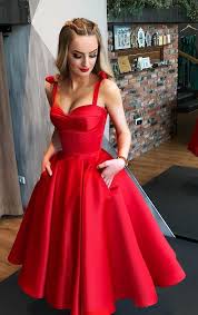 Macloth Straps Sweetheart Midi Prom Homecoming Dress Red Formal Evening Gown Red Prom Dress Short Red Prom Dresses Satin Homecoming Dress