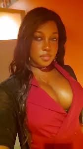 Sean Bonds's Instagram, Twitter & Facebook