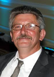 Lori Manco's Instagram, Twitter & Facebook