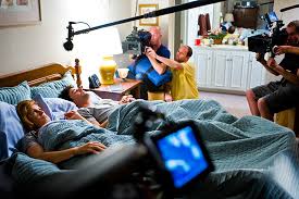 25 Behind The Scenes Tv Photos That Will Mess With Your Mind Friday Night Lights Behind The Scenes Scenes