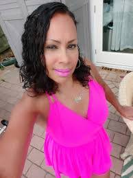 Noel Rosado's Instagram, Twitter & Facebook