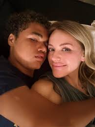 pov: life is so so good 🤍 (also ash is taller than me 🥹) show me a pic  you've taken recently that makes you happy 🤍