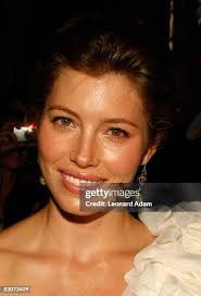 Jessica Leonard's Instagram, Twitter & Facebook