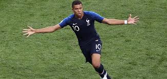 Килиан мбаппе, место и дата рождения. Mbappe Luchshij Bombardir Francii V Svoem Vozraste Masters Bet