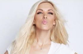 5,723 likes · 9 talking about this. Melaxrinh H Katerina Kainoyrgioy Life Is