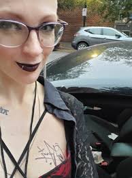 What band members signed these? I think i know a couple. Dani, Dave and Paul