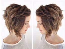 Plus question d'enrouler la longueur des cheveux, avec les cheveux vous pouvez aussi en profiter pour vous faire plusieurs petits chignons si vos cheveux sont trop courts pour en faire un en haut du crâne. 28 Photos De Coupes Courtes Avec Frange Absolument Sublimes Coupe De Cheveux Coupe De Cheveux Cheveux Courts Coiffure Mariage Carre