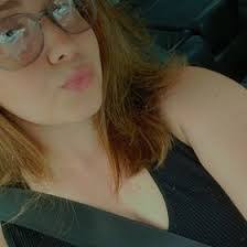 Anna Mullenax's Instagram, Twitter & Facebook