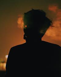 Tak ada satupun yang lebih biru, segar, dan bebas kecuali pantai. Smoke
