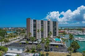 Paradise Island Towers - 2 *** Available for Rent ...
