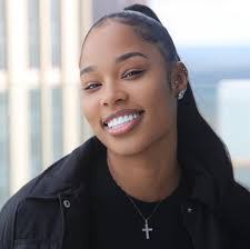 Lashay Ward's Instagram, Twitter & Facebook