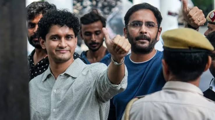 CJP नेताओं ने दिल्ली हाई कोर्ट से वापस ली जमानत की याचिका, सौरव और आशुतोष की उम्र सुनकर जज ने कहा- ये Gen Z नहीं हैं - India TV Hindi