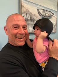 Eric Holtz's Instagram, Twitter & Facebook