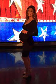 Upon finding out that his son had been born, scaramucci reportedly texted her, congratulations, i'll pray for our child. Fox News Reporter Molly Line Was Reporting Even While She S Pregnant
