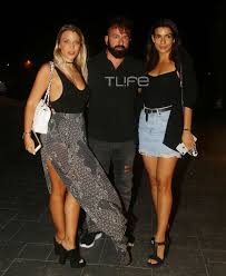 Όλα τα τελευταία νέα, άρθρα, απόψεις, για τόνια σωτηροπούλου. Tonia Swthropoyloy Epestrepse Apo To Londino Kai 3efantwse Me Toys Filoys Ths Sth Nyxterinh A8hna Pics